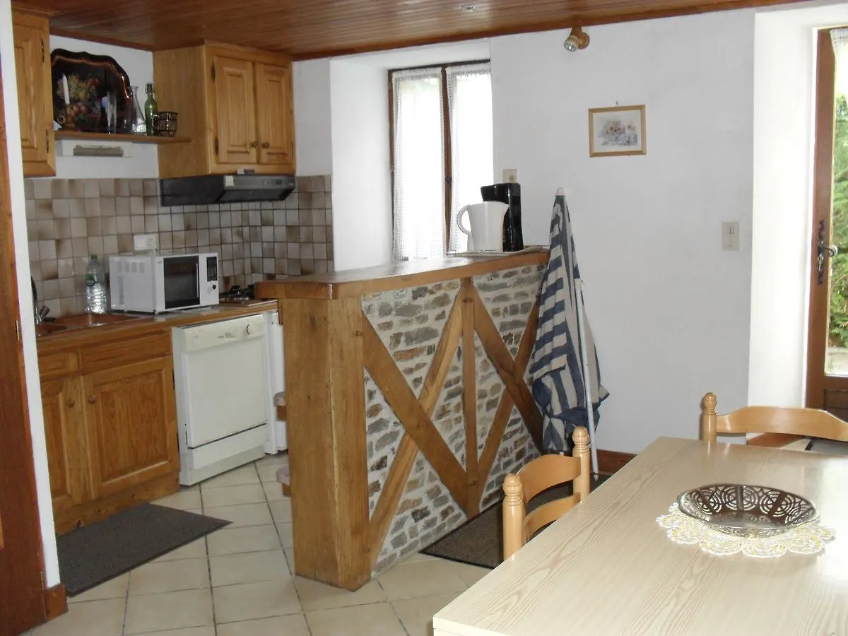 Apartment Appartement Vacances A La Montagne Rdc Genos